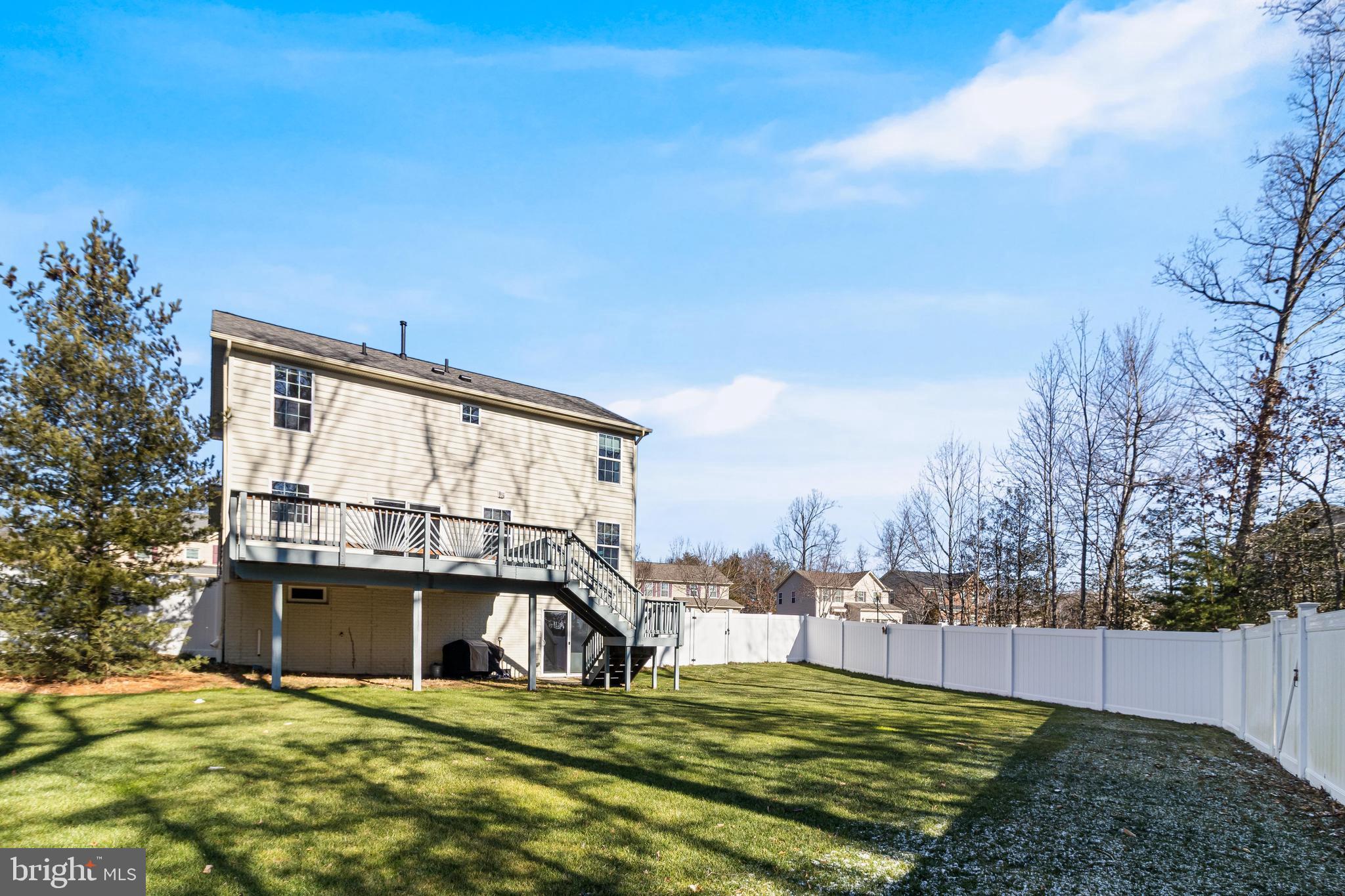 Waldorf, Maryland, 20602, United States, 3 Bedrooms Bedrooms, ,4 BathroomsBathrooms,Residential,For Sale,2012302