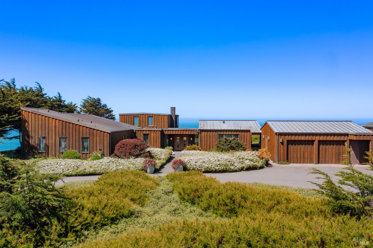 Elk, California, 95432, United States, 4 Bedrooms Bedrooms, ,4 BathroomsBathrooms,Residential,For Sale,1993215