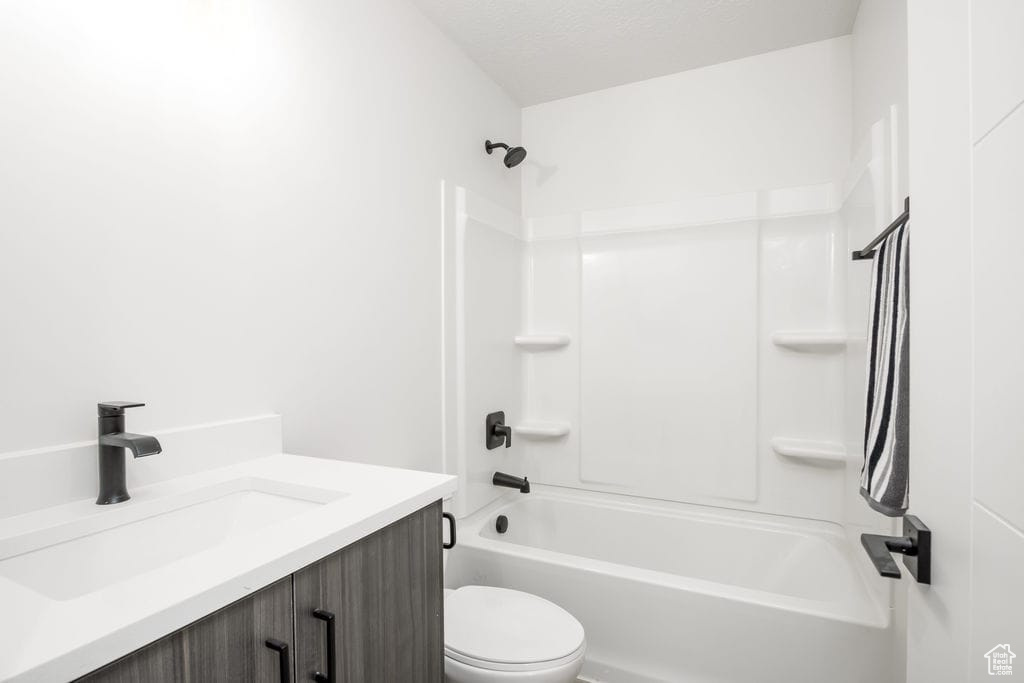 South Salt Lake, Utah, 84115, United States, 3 Bedrooms Bedrooms, ,3 BathroomsBathrooms,Residential,For Sale,1912429