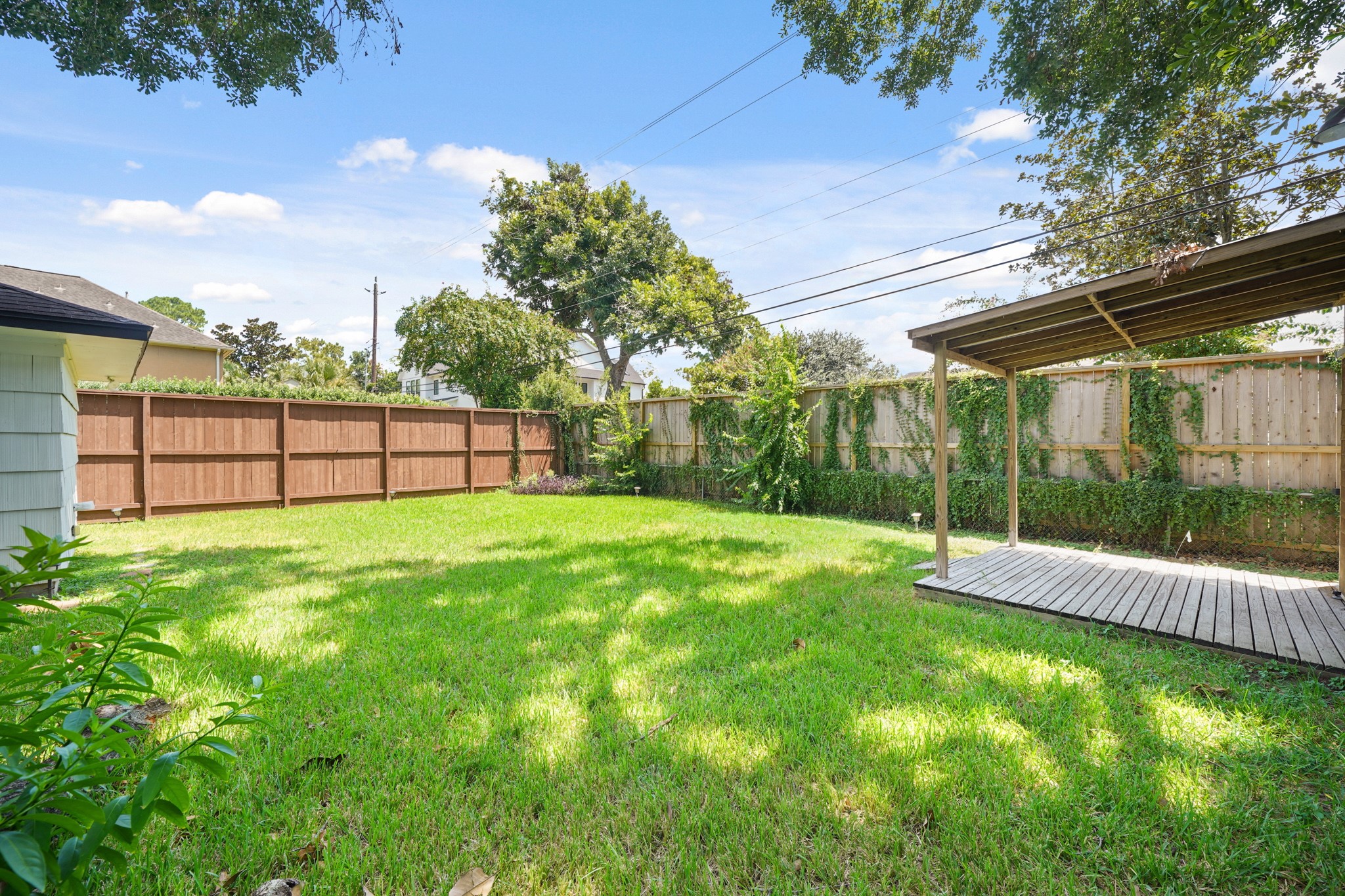 Bellaire, Texas, 77401, United States, 3 Bedrooms Bedrooms, ,2 BathroomsBathrooms,Residential,For Sale,1942222