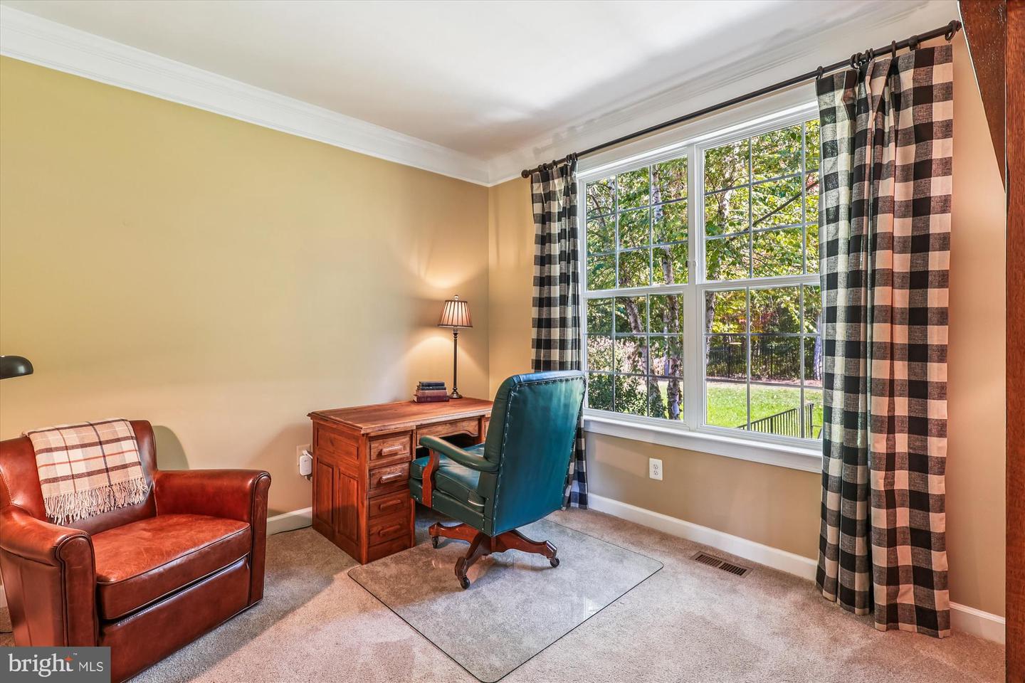 Edgewater, Maryland, 21037, United States, 4 Bedrooms Bedrooms, ,4 BathroomsBathrooms,Residential,For Sale,1987550