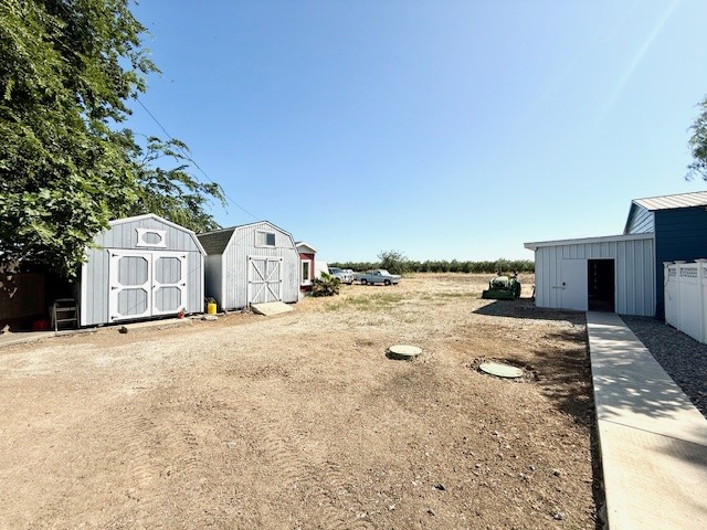 Patterson, California, 95363, United States, 3 Bedrooms Bedrooms, ,4 BathroomsBathrooms,Residential,For Sale,1983213