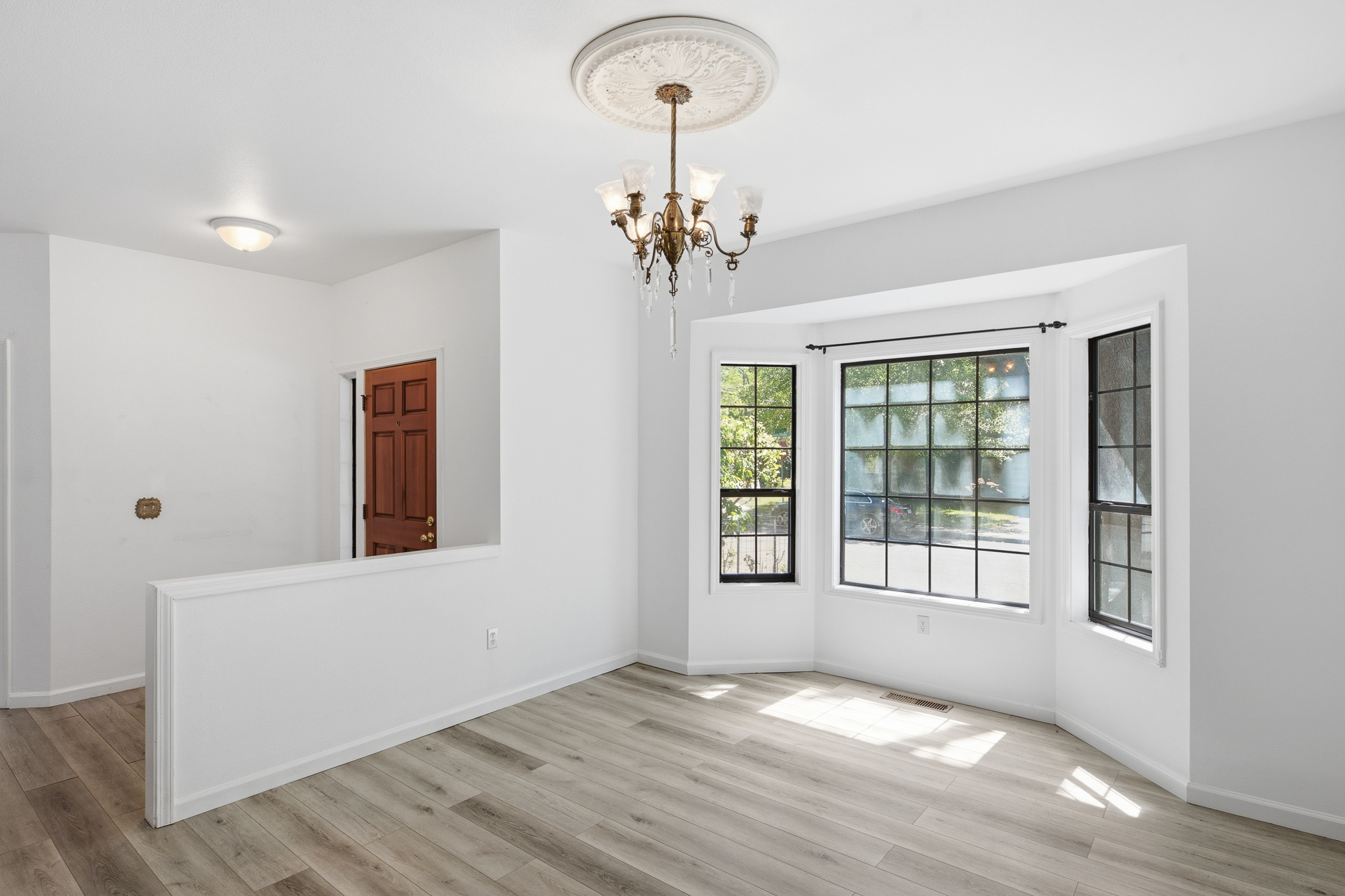  Opportunity Knocks in Prime Sonoma Location - 物件實景