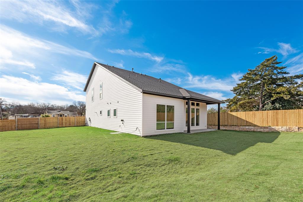 Dallas, Texas, 75232, United States, 4 Bedrooms Bedrooms, ,4 BathroomsBathrooms,Residential,For Sale,2009985