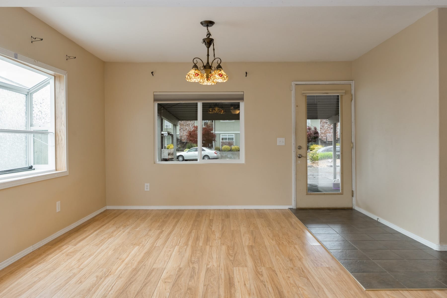  2024 NE POYNTER ST Hillsboro, OR 97124 - 物件實景