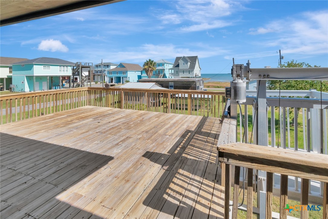 Port O'Connor, Texas, 77982, United States, 5 Bedrooms Bedrooms, ,3 BathroomsBathrooms,Residential,For Sale,1989061