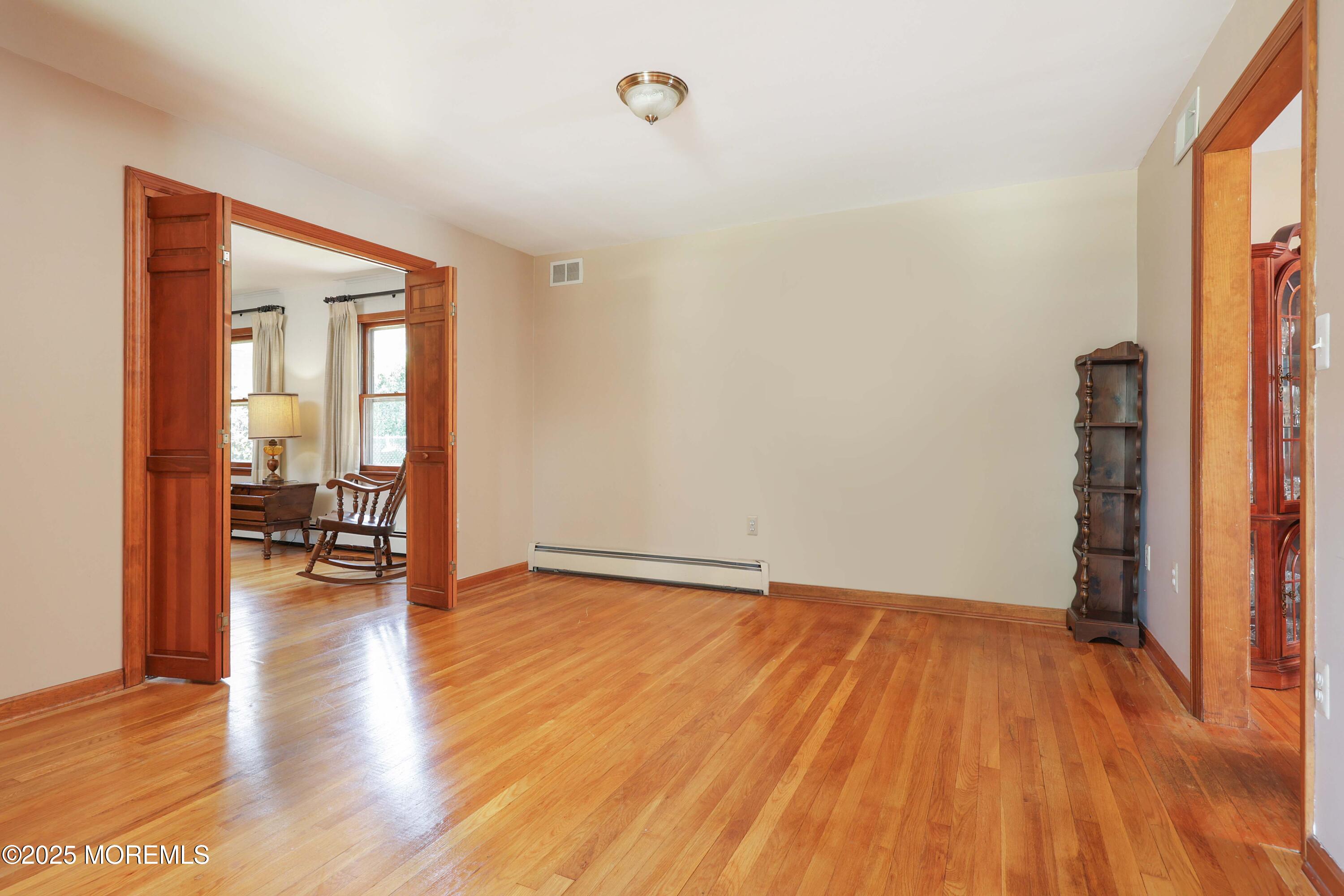 Port Monmouth, New Jersey, 07758, United States, 4 Bedrooms Bedrooms, ,3 BathroomsBathrooms,Residential,For Sale,1901599