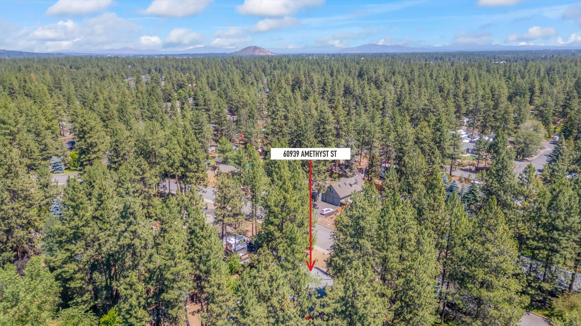 Bend, Oregon, 97702, United States, 3 Bedrooms Bedrooms, ,2 BathroomsBathrooms,Residential,For Sale,1891060