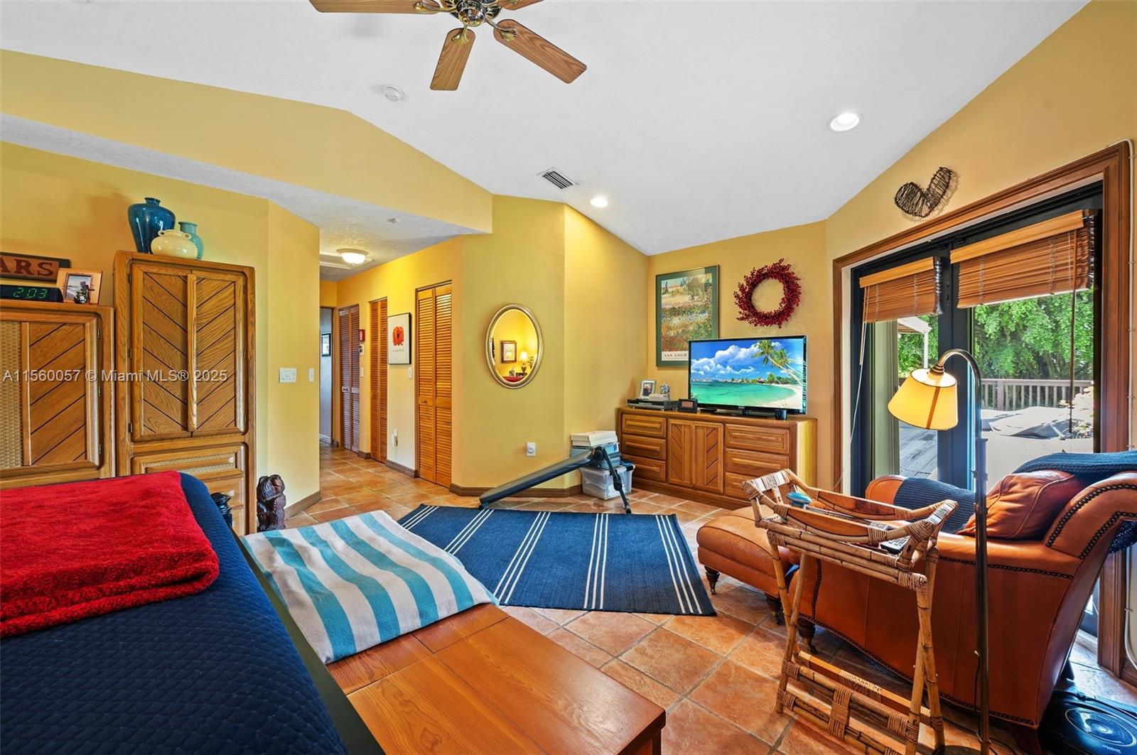 Pinecrest, Florida, 33156, United States, 2 Bedrooms Bedrooms, ,2 BathroomsBathrooms,Residential,For Sale,1885359