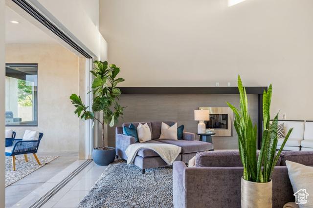 St. George, Utah, 84790, United States, 6 Bedrooms Bedrooms, ,6 BathroomsBathrooms,Residential,For Sale,1983987