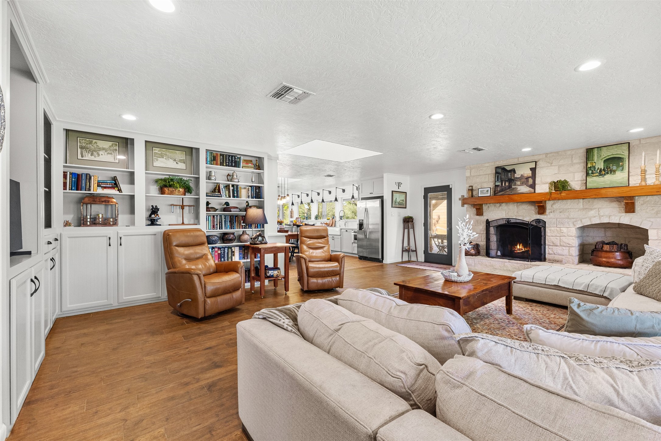  8787 Locke Road - 物件實景