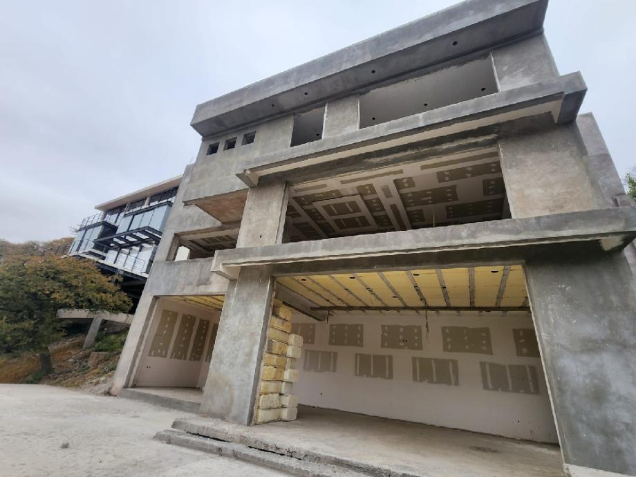 R?o 23 MZ. 1, Atizapán de Zaragoza, Estado de méxico, 52936, Mexico, 4 Bedrooms Bedrooms, ,6 BathroomsBathrooms,Residential,For Sale,R?o 23 MZ. 1,1642926