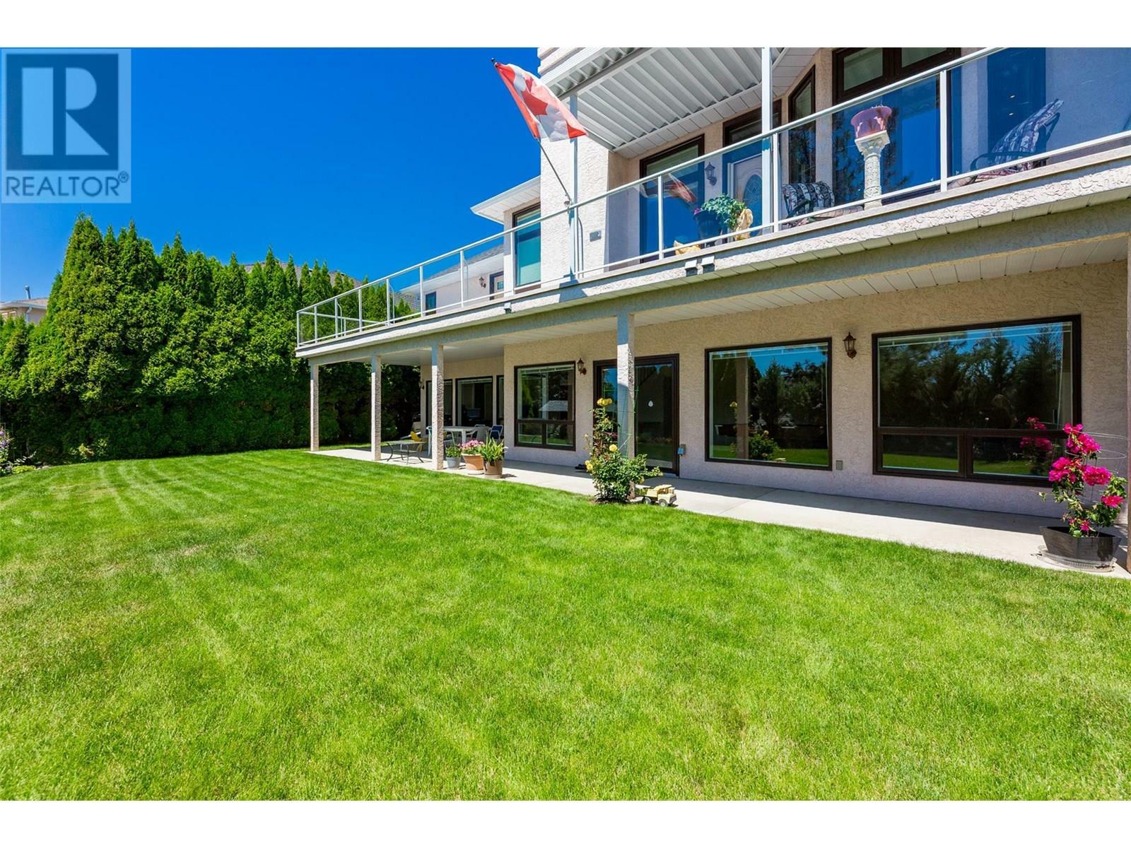 KELOWNA, British Columbia, V1V 1W2, CA, 4 Bedrooms Bedrooms, ,3 BathroomsBathrooms,Residential,For Sale,1882323