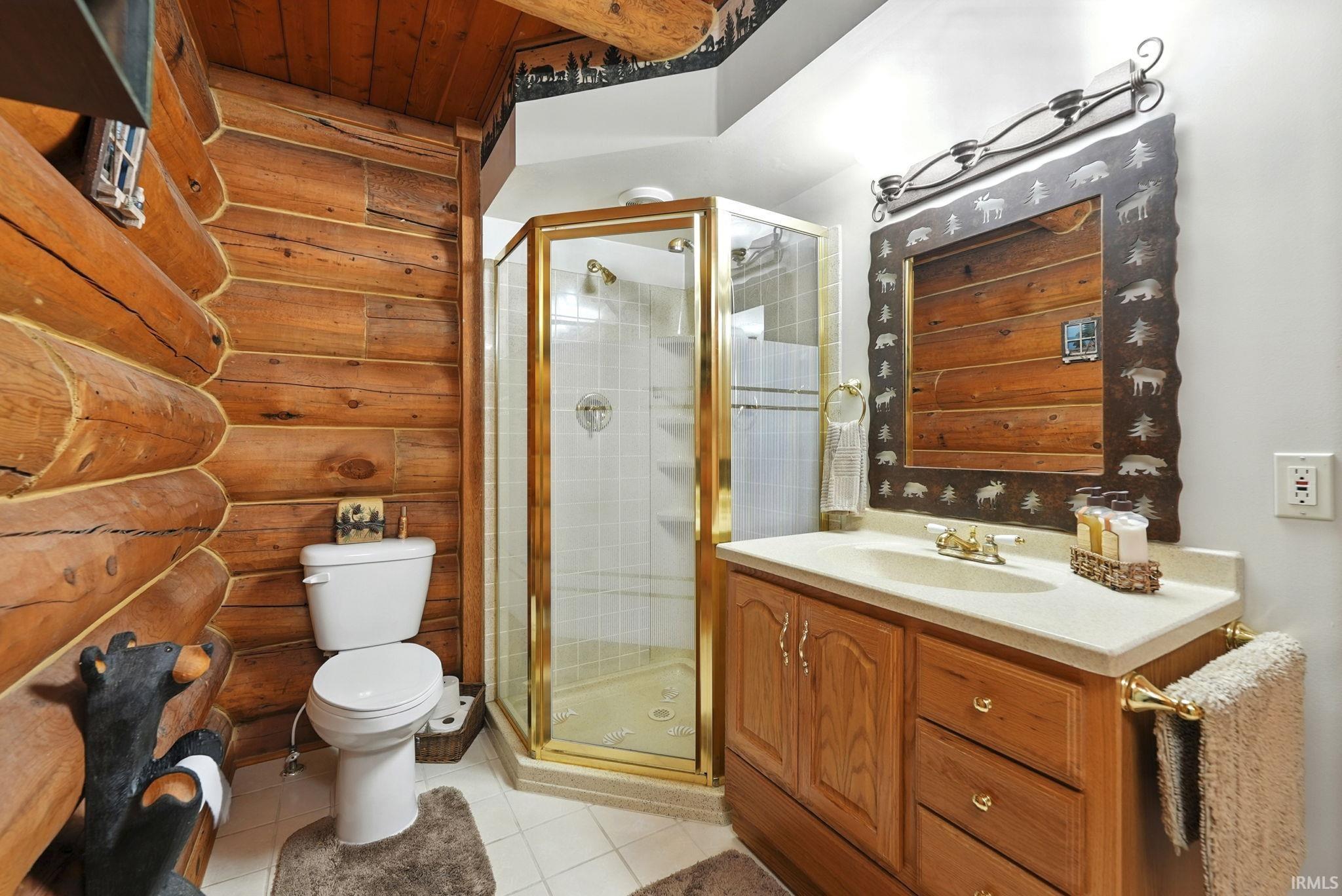 Kimmell, Indiana, 46760, United States, 2 Bedrooms Bedrooms, ,3 BathroomsBathrooms,Residential,For Sale,1928188