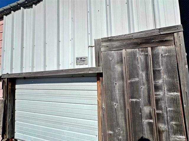 Hulbert, Oklahoma, 74441, United States, 3 Bedrooms Bedrooms, ,2 BathroomsBathrooms,Residential,For Sale,1976357