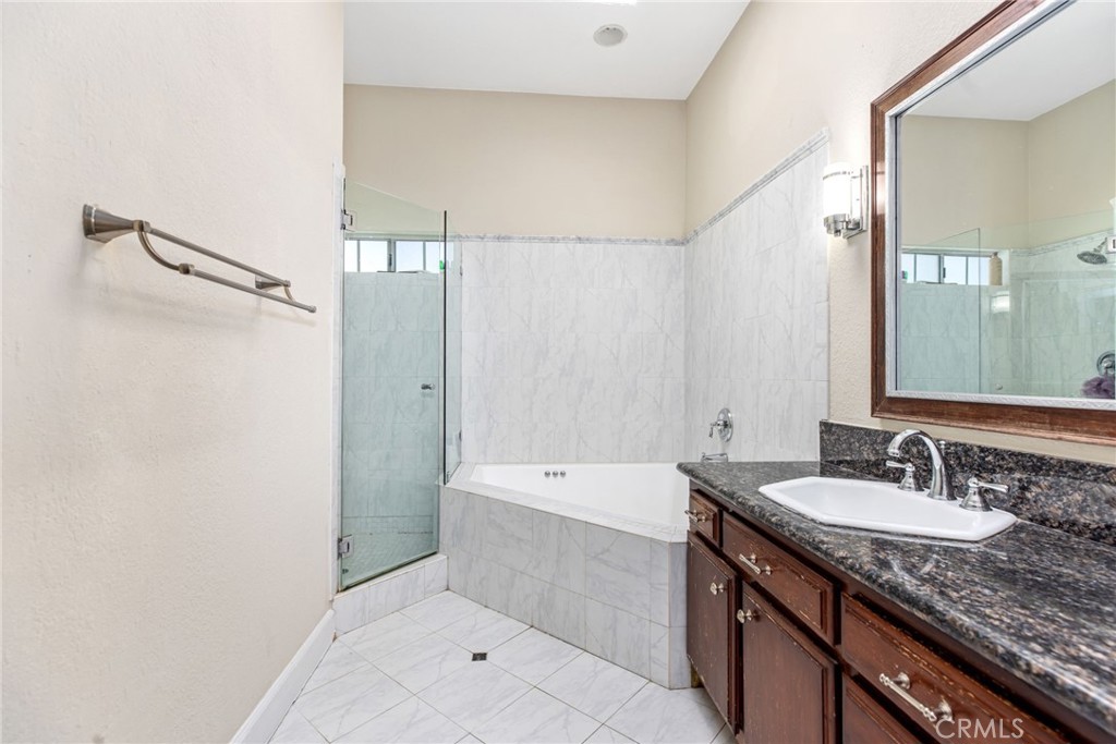 Canyon Lake, California, 92587, United States, 4 Bedrooms Bedrooms, ,3 BathroomsBathrooms,Residential,For Sale,1982938