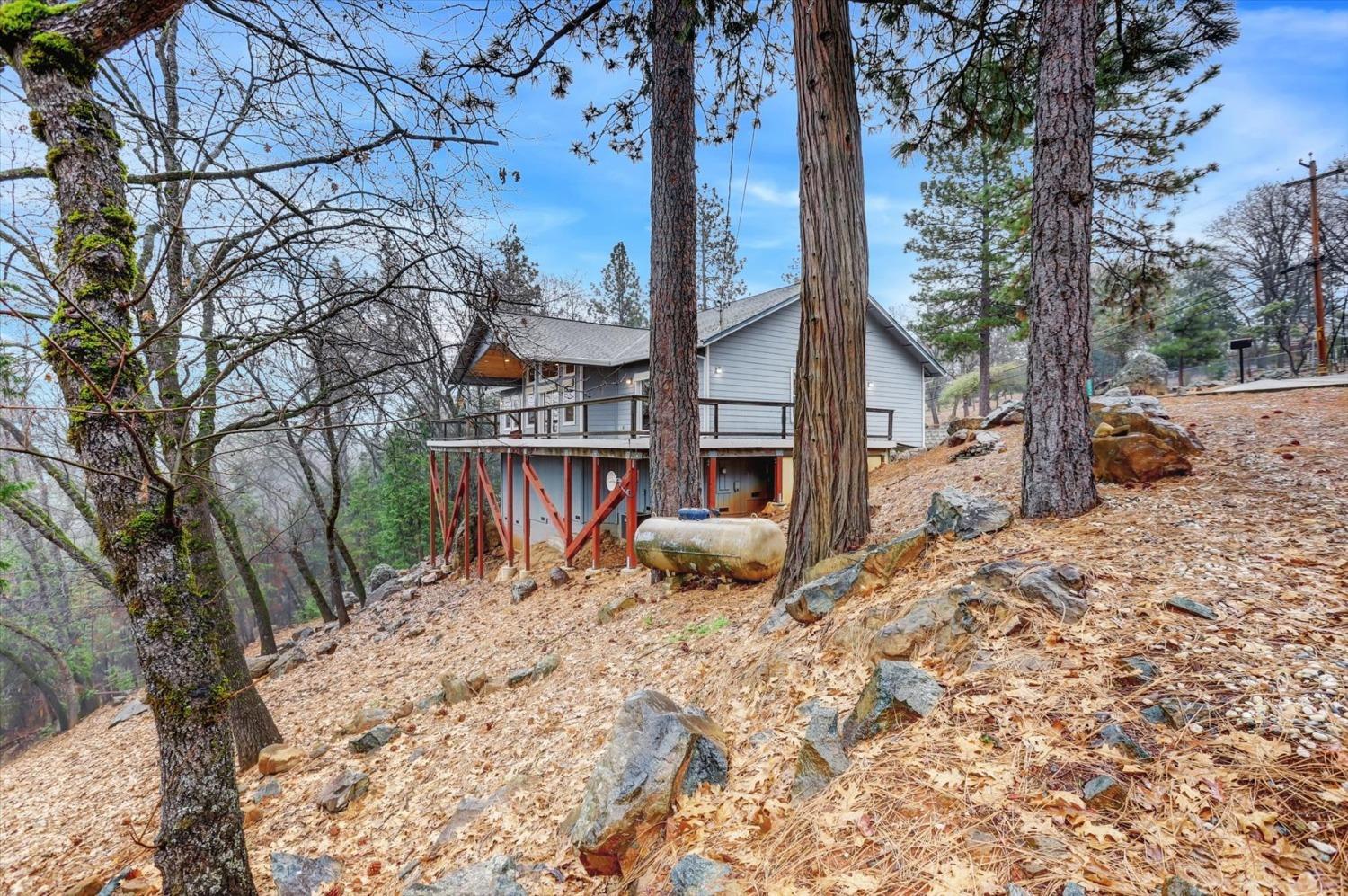 Grass Valley, California, 95949, United States, 3 Bedrooms Bedrooms, ,2 BathroomsBathrooms,Residential,For Sale,1707407