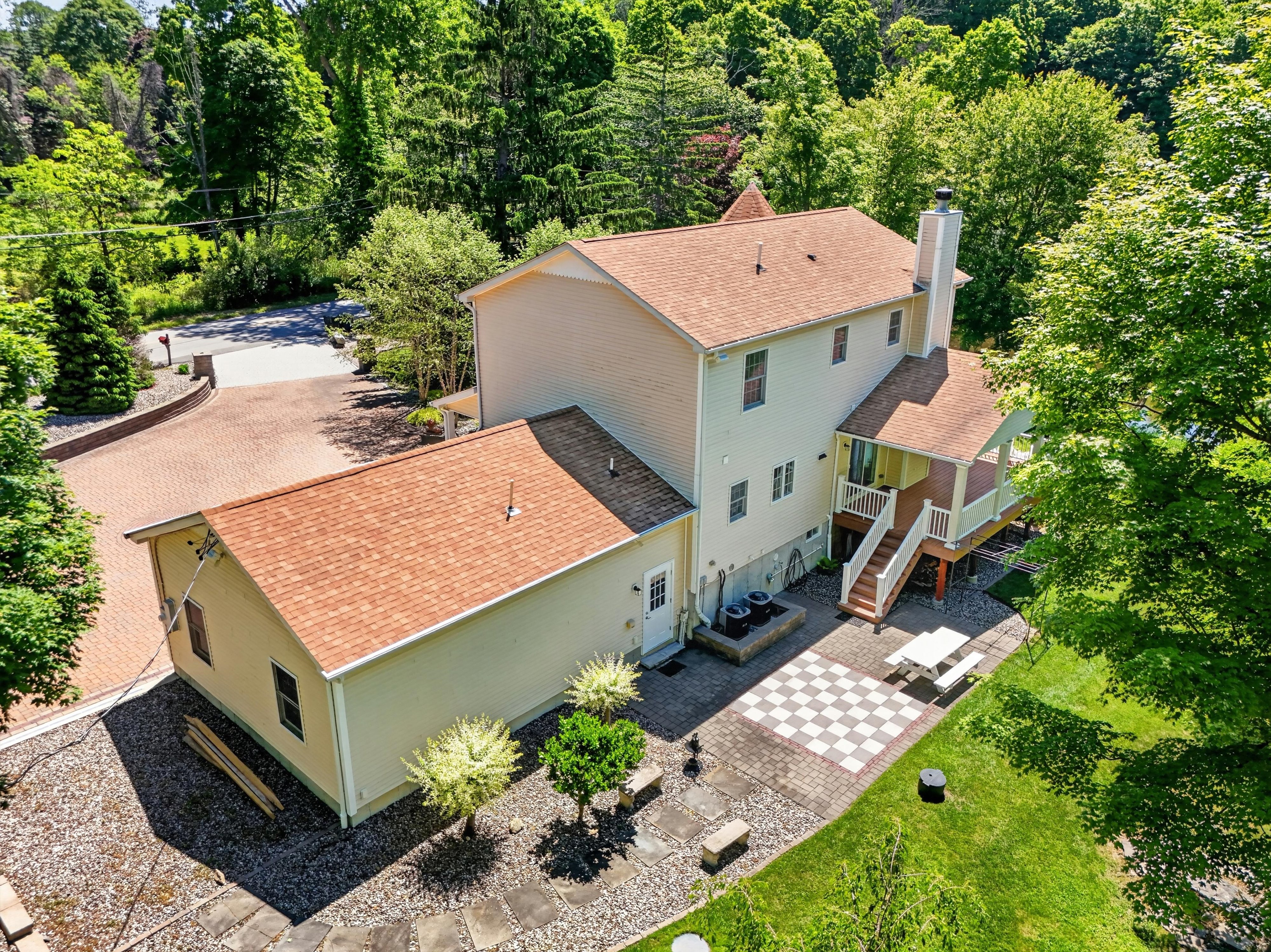  433 Barrett Hill Road - 物件實景