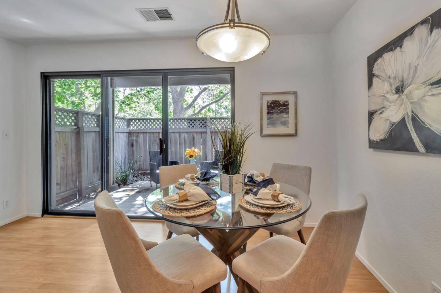 San Jose, California, 95123, United States, 1 Bedroom Bedrooms, ,1 BathroomBathrooms,Residential,For Sale,1903267