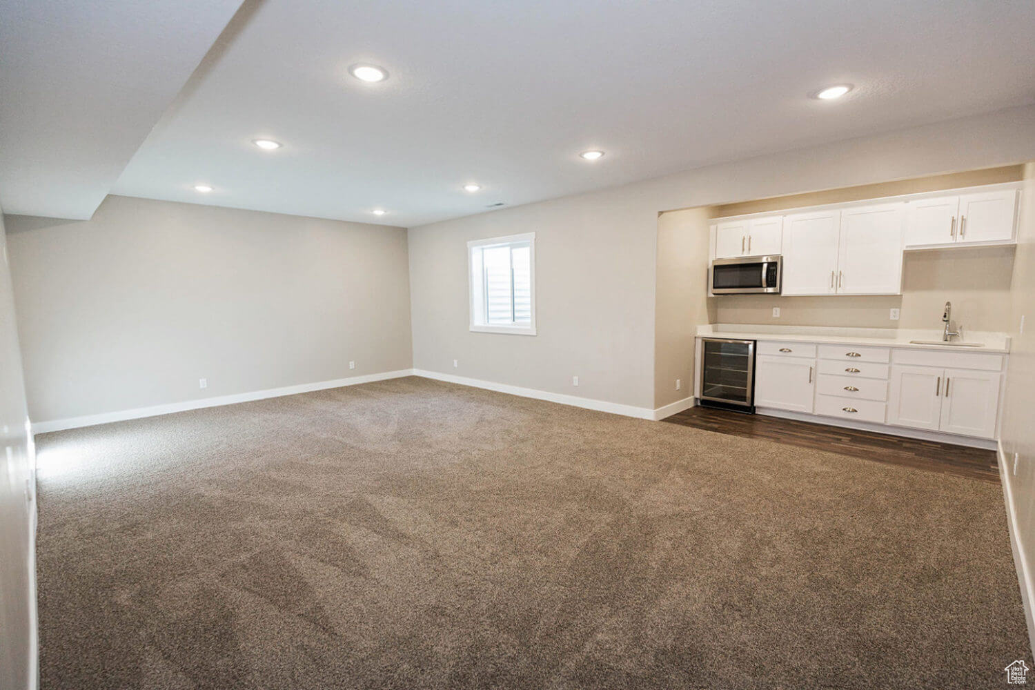 North Logan, Utah, 84321, United States, 3 Bedrooms Bedrooms, ,2 BathroomsBathrooms,Residential,For Sale,1976066