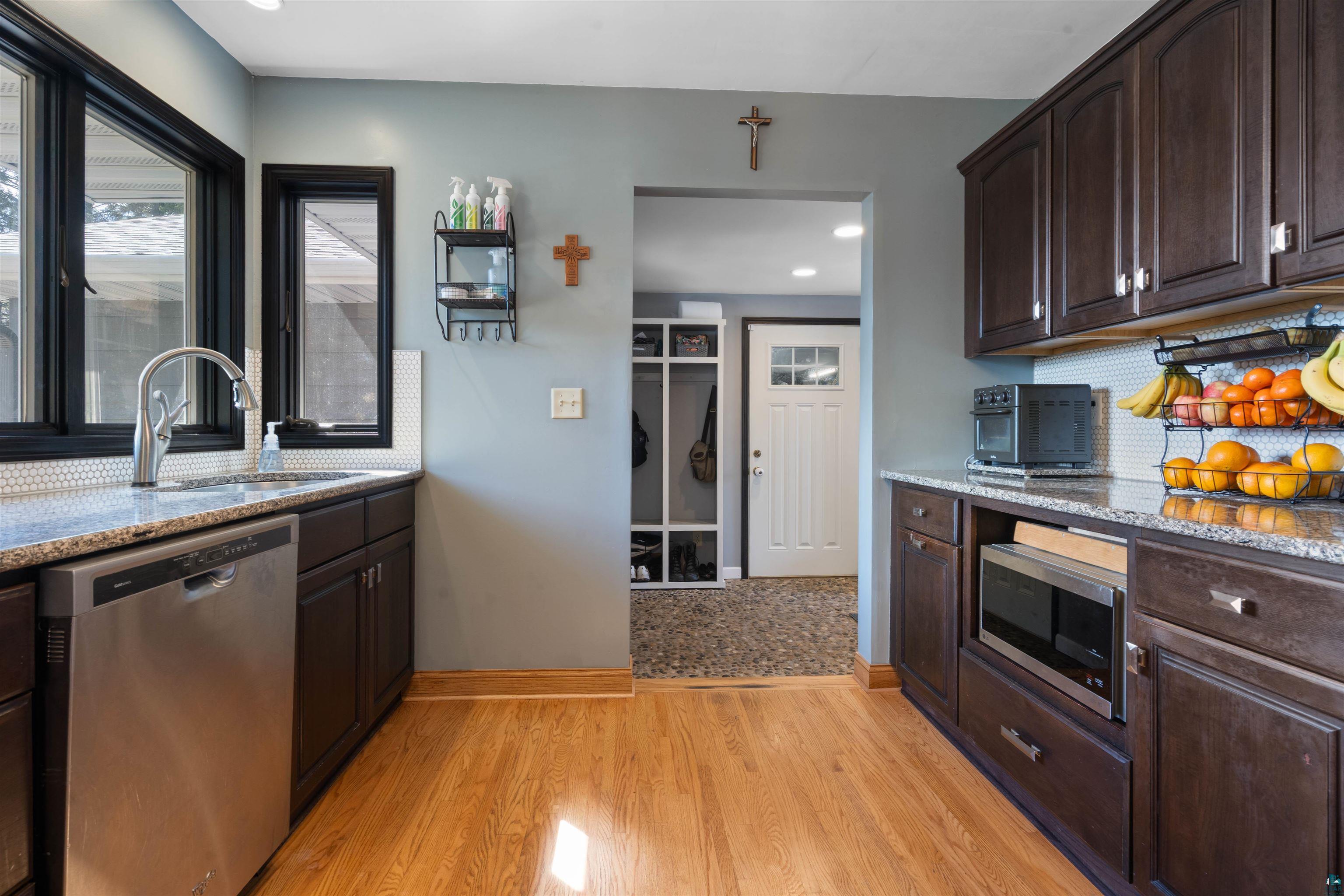 Hermantown, Minnesota, 55810, United States, 3 Bedrooms Bedrooms, ,1 BathroomBathrooms,Residential,For Sale,2040486