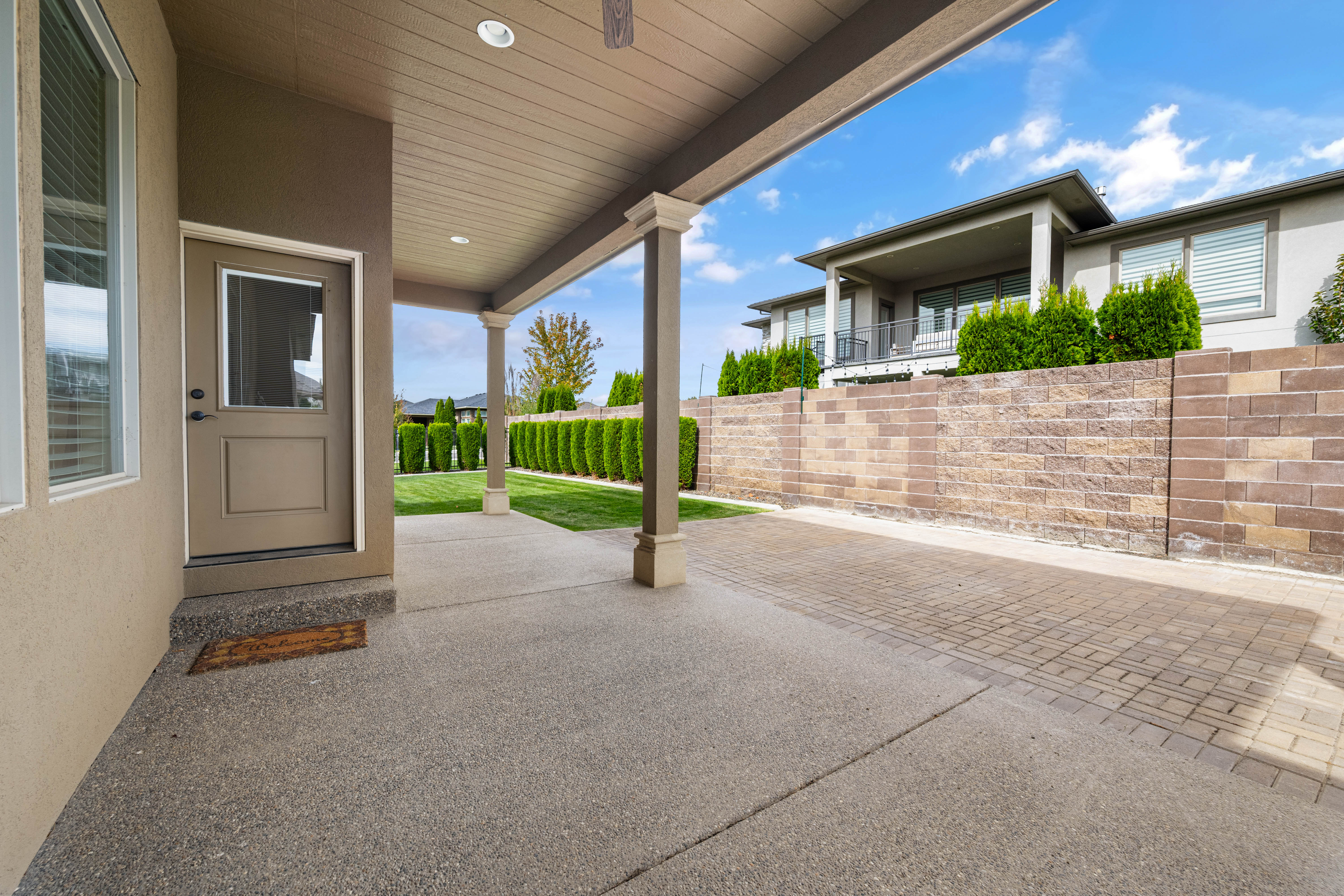  Corner Lot in The Heights at Meadow Springs - 物件實景