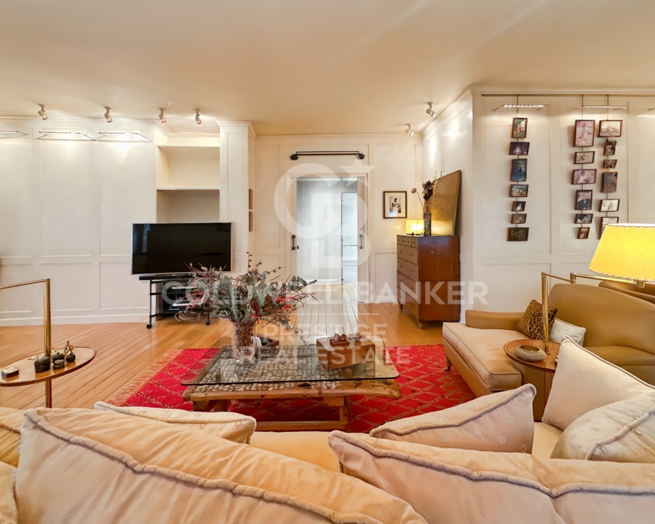 Barcelona, Catalonia, ES, 3 Bedrooms Bedrooms, ,2 BathroomsBathrooms,Residential,For Sale,1804816