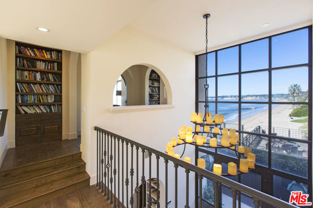 Malibu, California, 90265, United States, 5 Bedrooms Bedrooms, ,6 BathroomsBathrooms,Residential,For Sale,1895522
