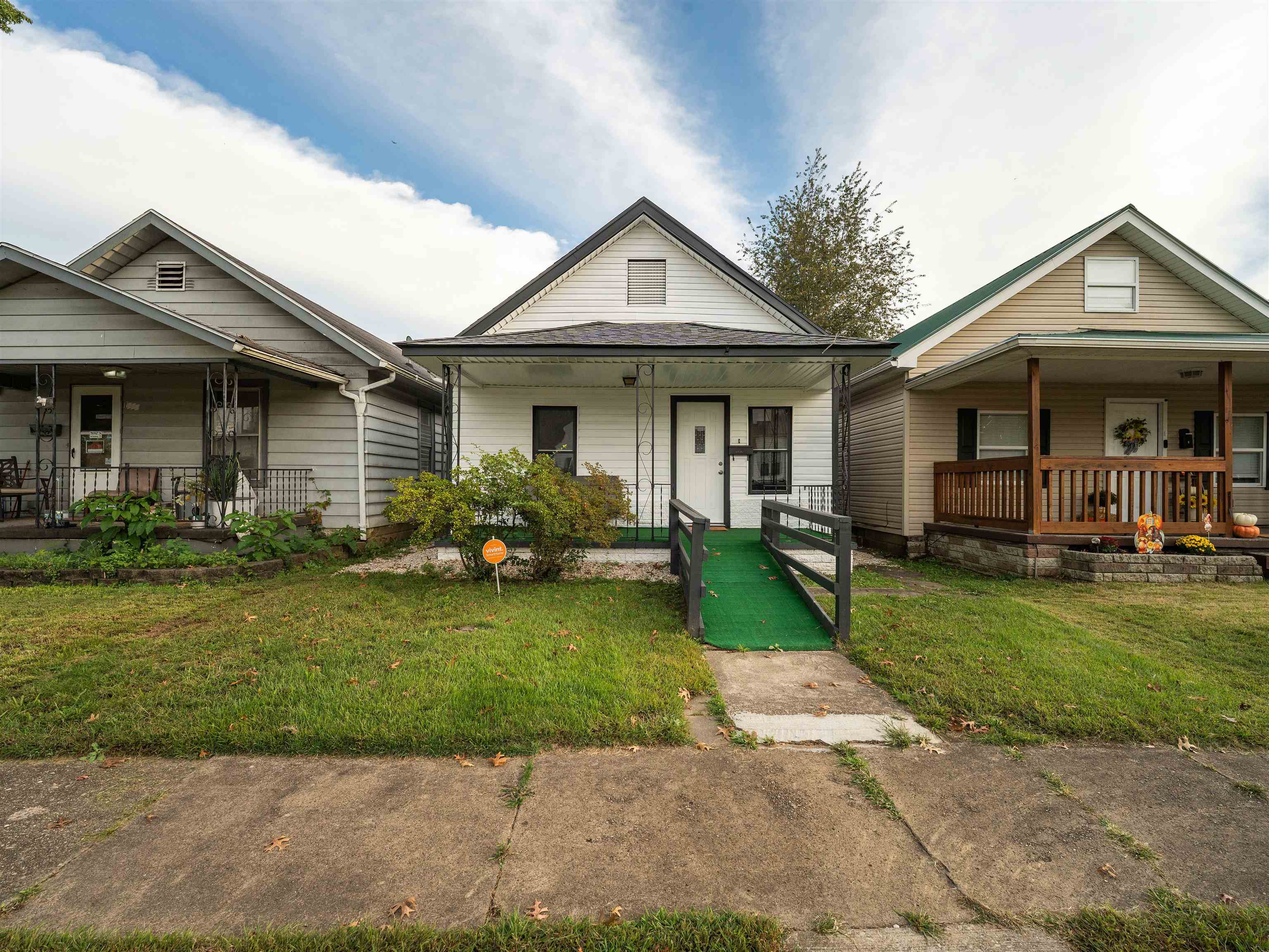 Monroe Ave, Huntington, WV 25704 #1