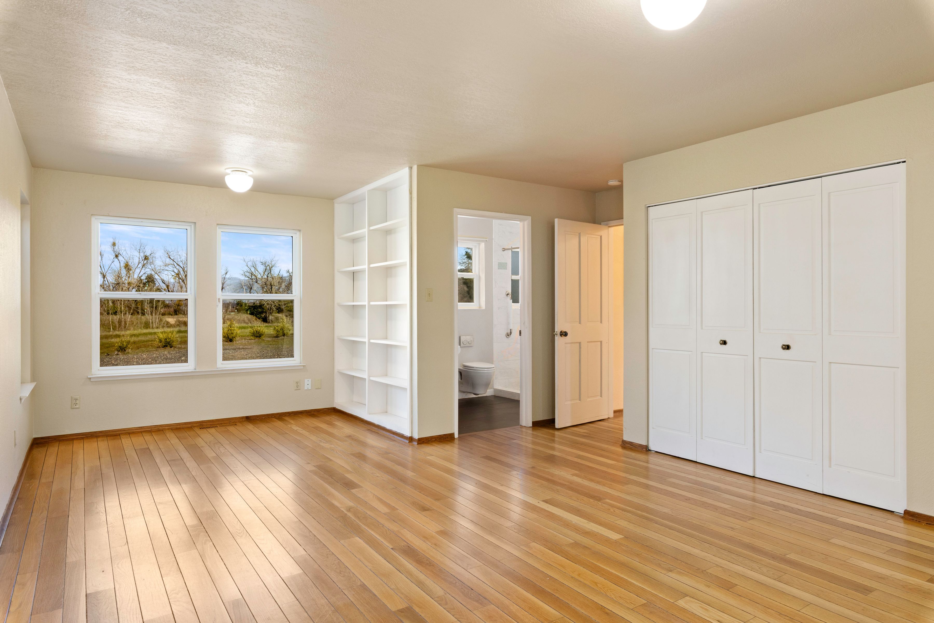  4962 Gaddy Lane - 物件實景