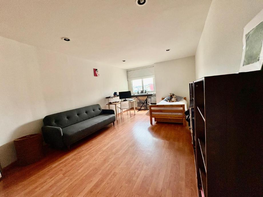Cerrada de Tecamachalco, Miguel Hidalgo, Ciudad de México, 11650, Mexico, 3 Bedrooms Bedrooms, ,3 BathroomsBathrooms,Residential,For Sale,Cerrada de Tecamachalco,1444611