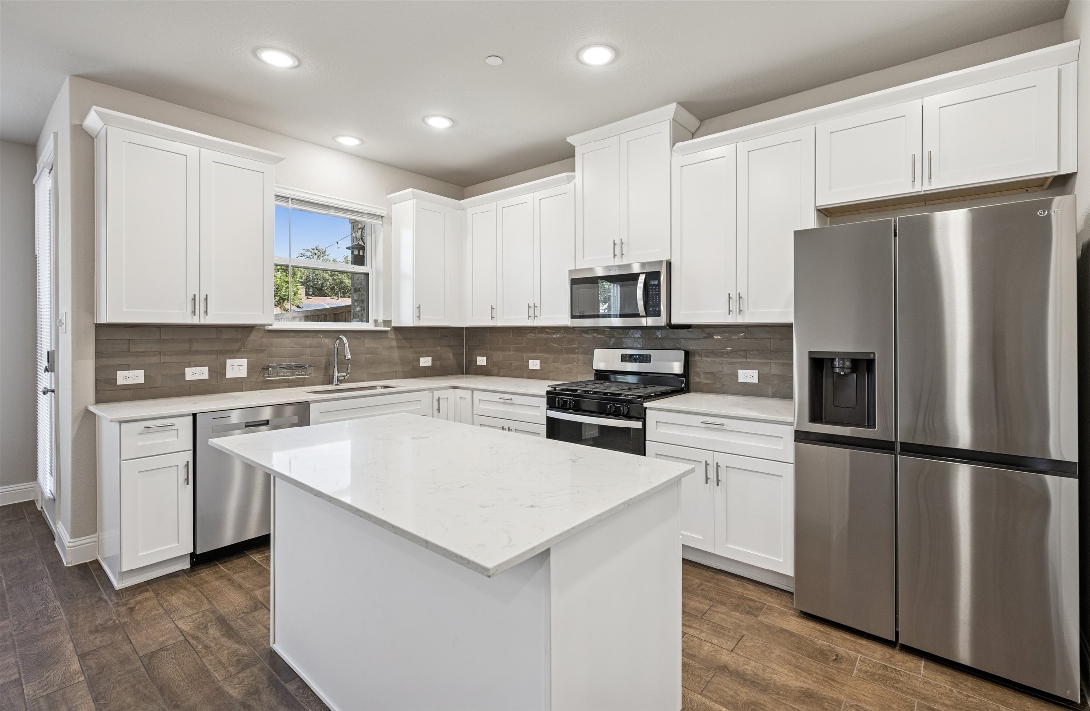 Plano, Texas, 75075, United States, 4 Bedrooms Bedrooms, ,3 BathroomsBathrooms,Residential,For Sale,1961646