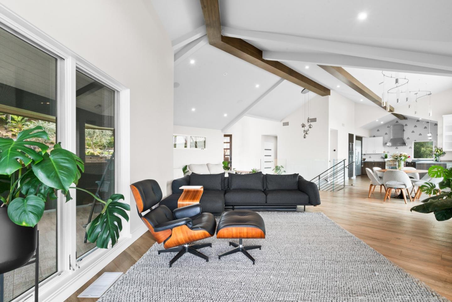 Los Gatos, California, 95030, United States, 5 Bedrooms Bedrooms, ,6 BathroomsBathrooms,Residential,For Sale,1997013