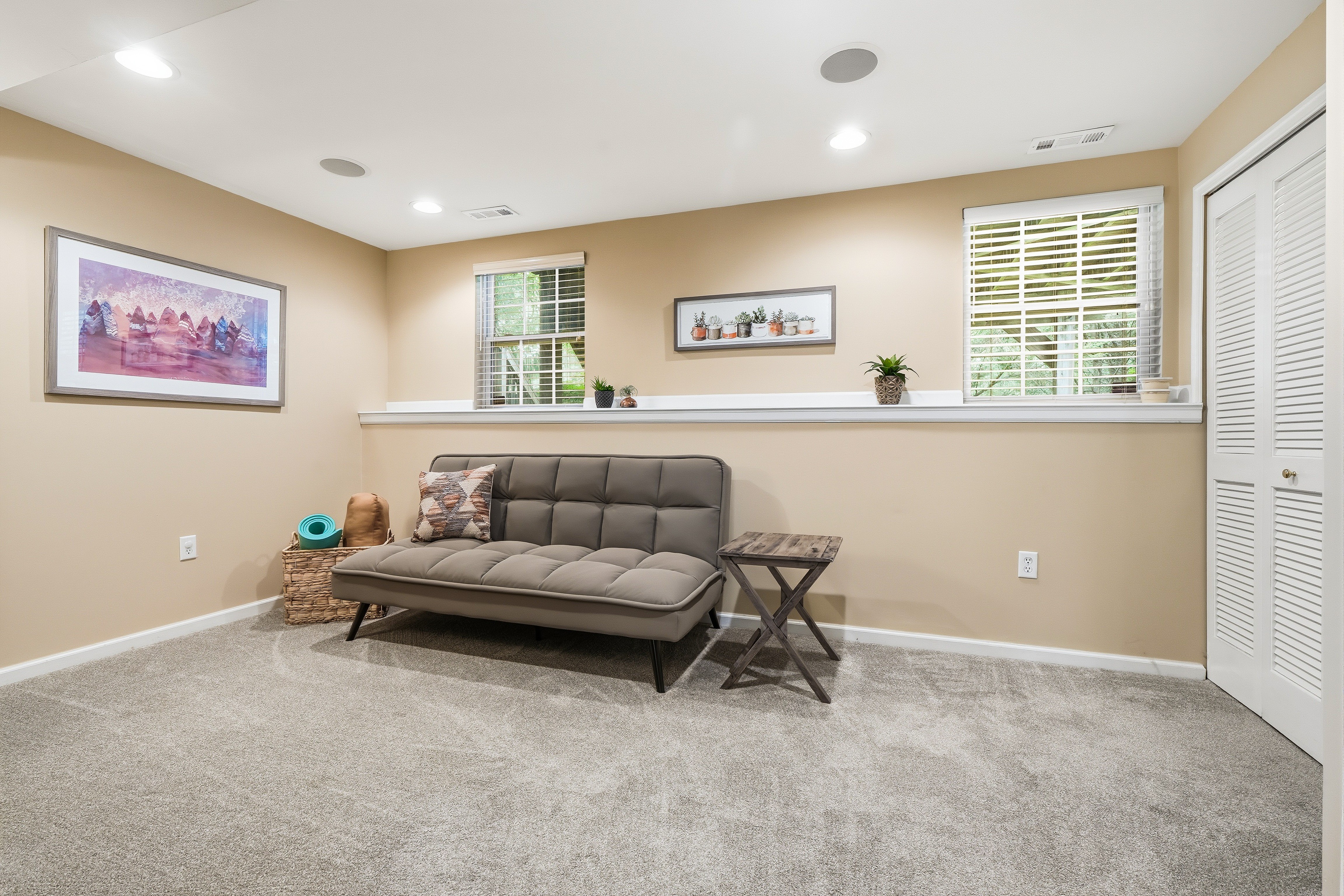  Immaculate & Beautifully Maintained Townhouse in Cedar Glen - 物件實景