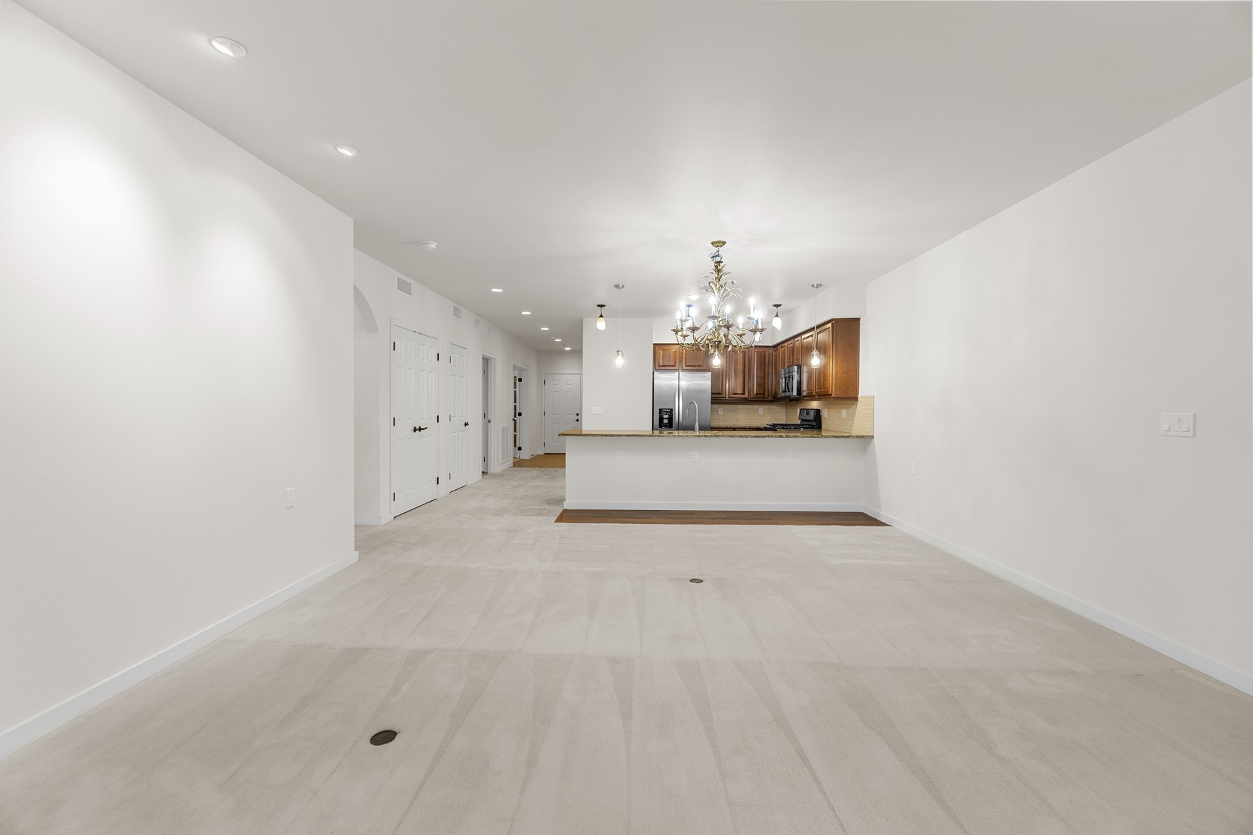  Luxury Waterfront Condo on Spokane River - 物件實景