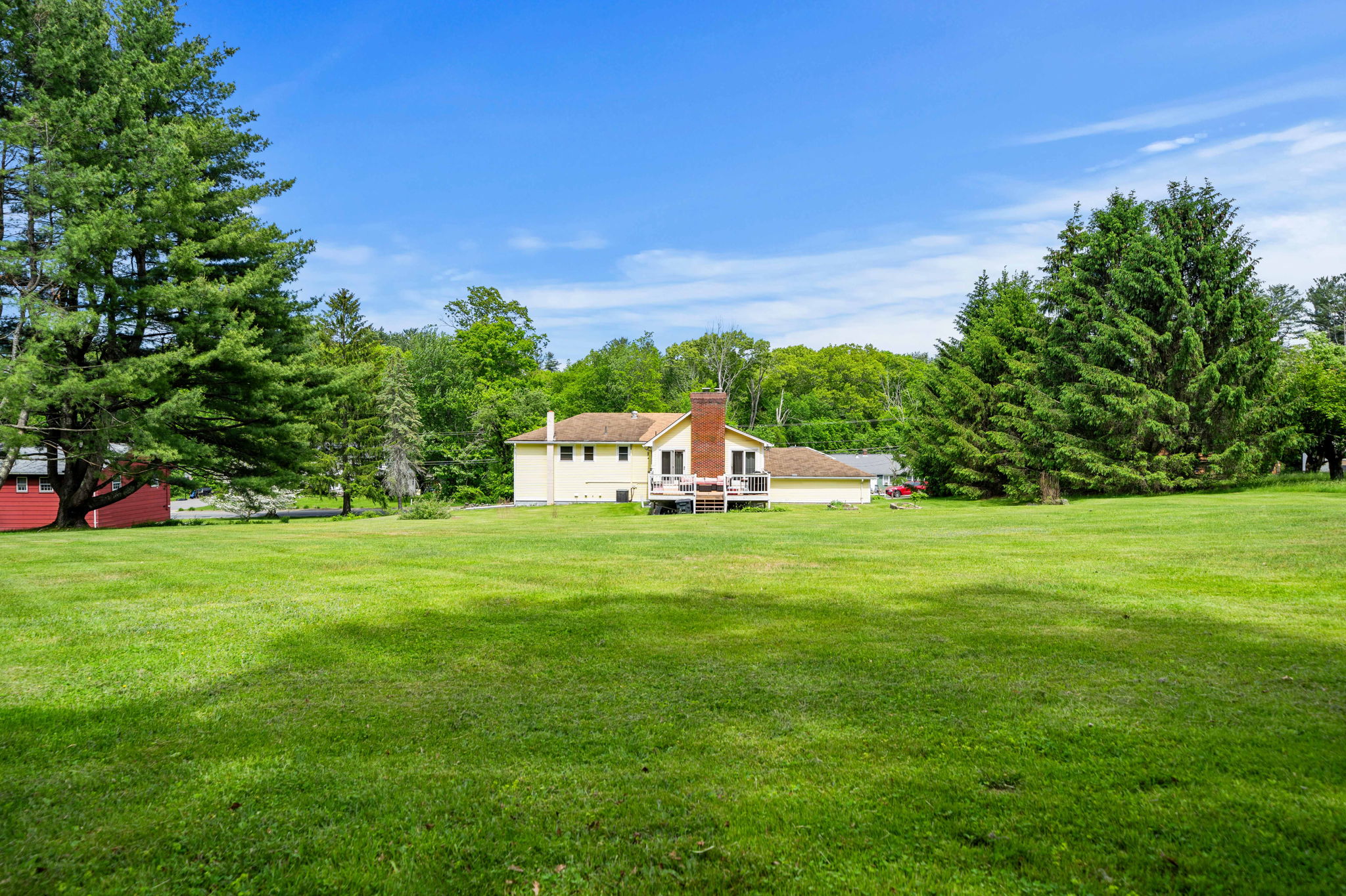  240 Hampstead St, Methuen, MA, 01844 - 物件實景