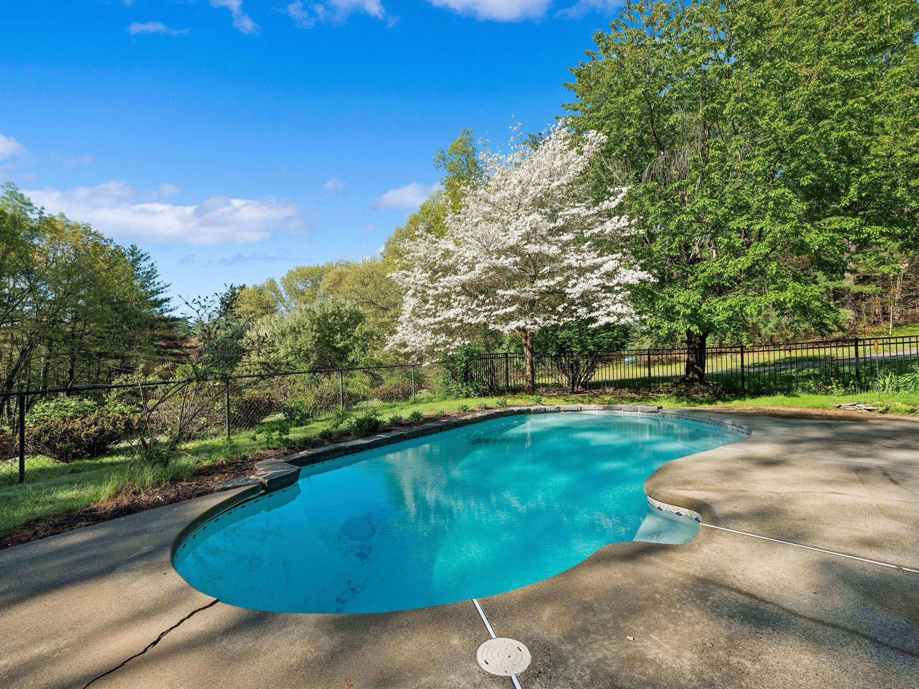  29 Bicentenial Way, Boxborough, MA 01719 - 物件實景