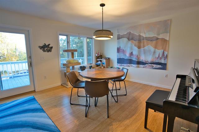 Bow, New Hampshire, 03304, United States, 3 Bedrooms Bedrooms, ,1 BathroomBathrooms,Residential,For Sale,1974314