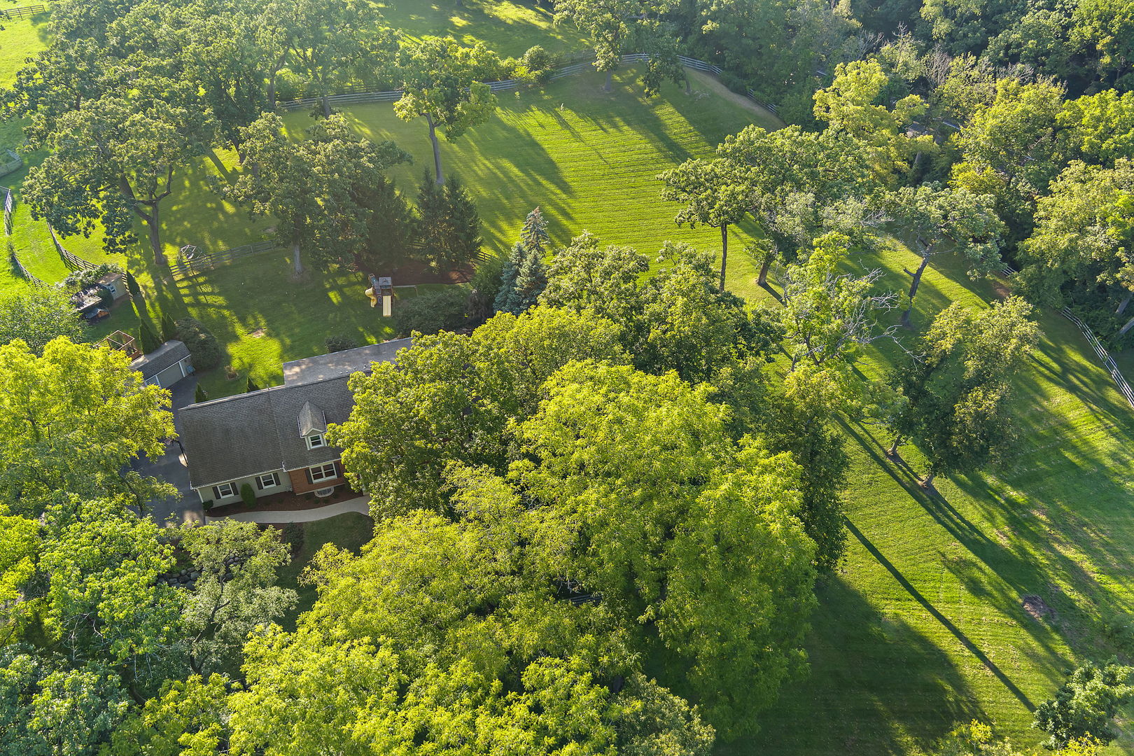 Barrington Hills, Illinois, 60010, United States, 5 Bedrooms Bedrooms, ,5 BathroomsBathrooms,Residential,For Sale,1938528