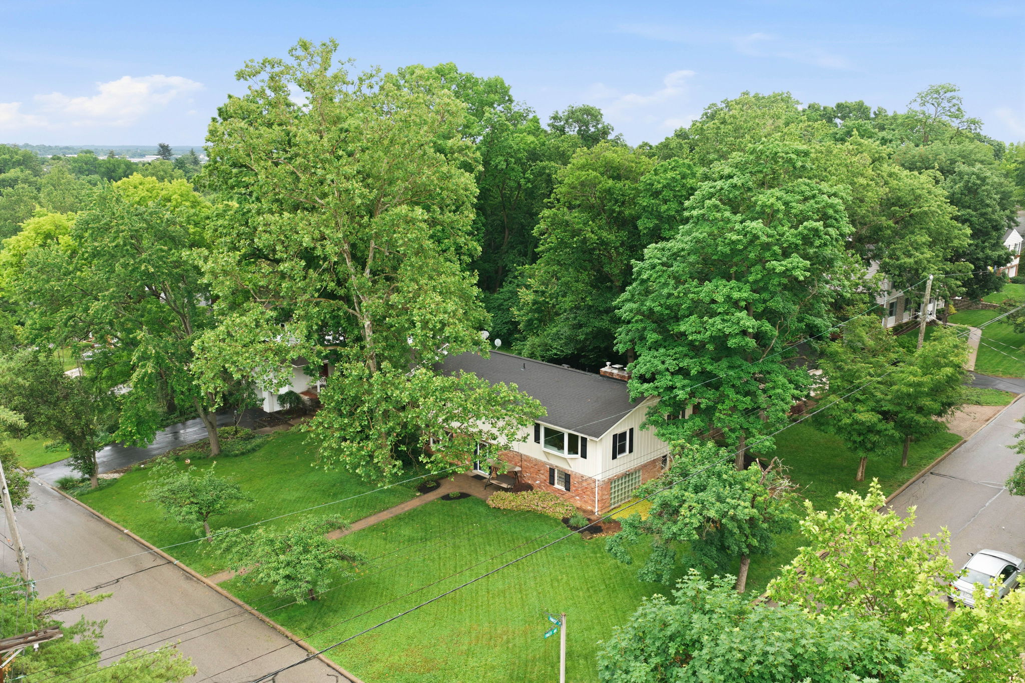  1204 Forest Court, Cincinnati, OH 45215 - 物件實景