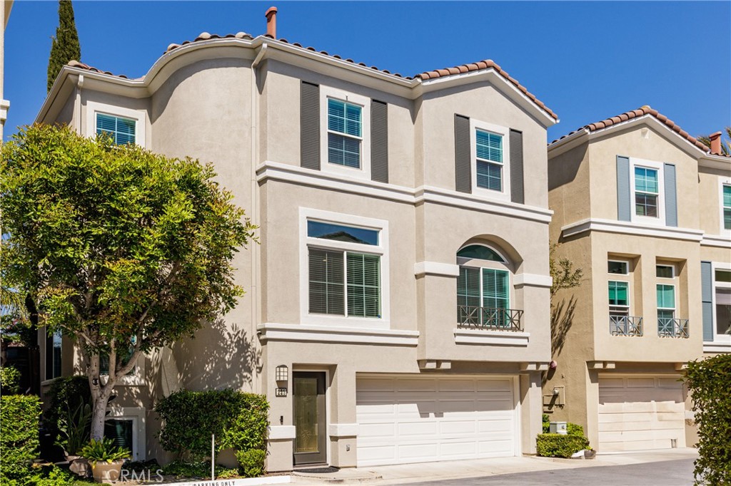 Rancho Santa Margarita, California, 92688, United States, 4 Bedrooms Bedrooms, ,3 BathroomsBathrooms,Residential,For Sale,1906045