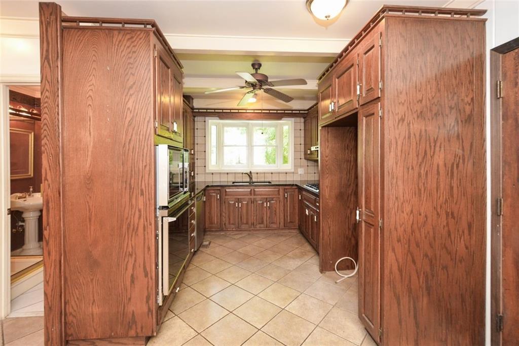 Marietta, Georgia, 30064, United States, 3 Bedrooms Bedrooms, ,3 BathroomsBathrooms,Residential,For Sale,1917200