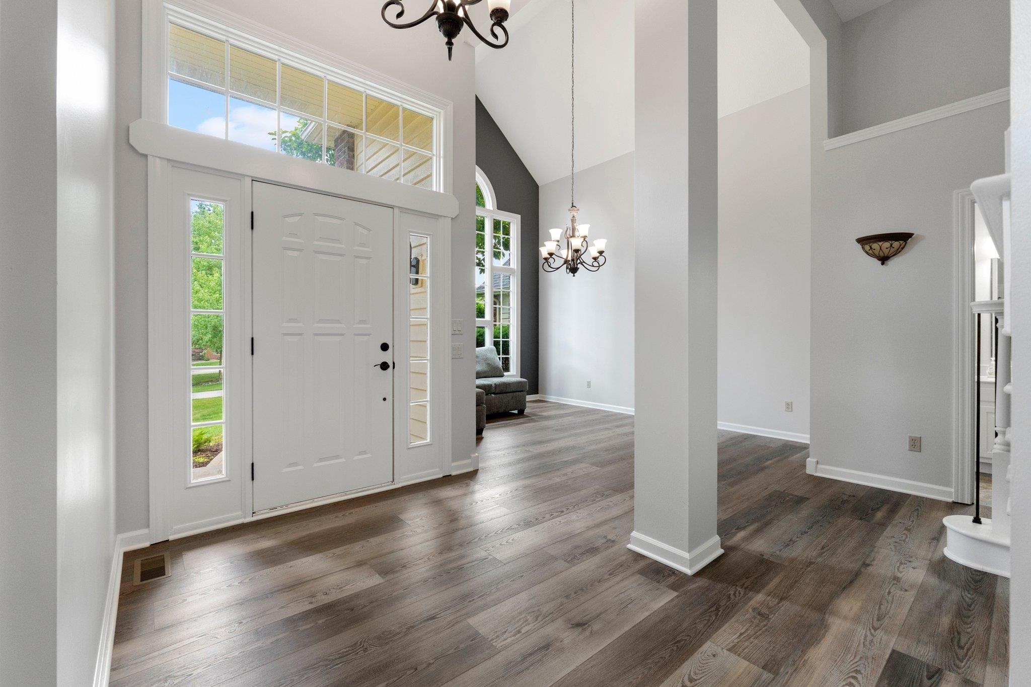 Roanoke, Indiana, 46783, United States, 5 Bedrooms Bedrooms, ,4 BathroomsBathrooms,Residential,For Sale,1913687