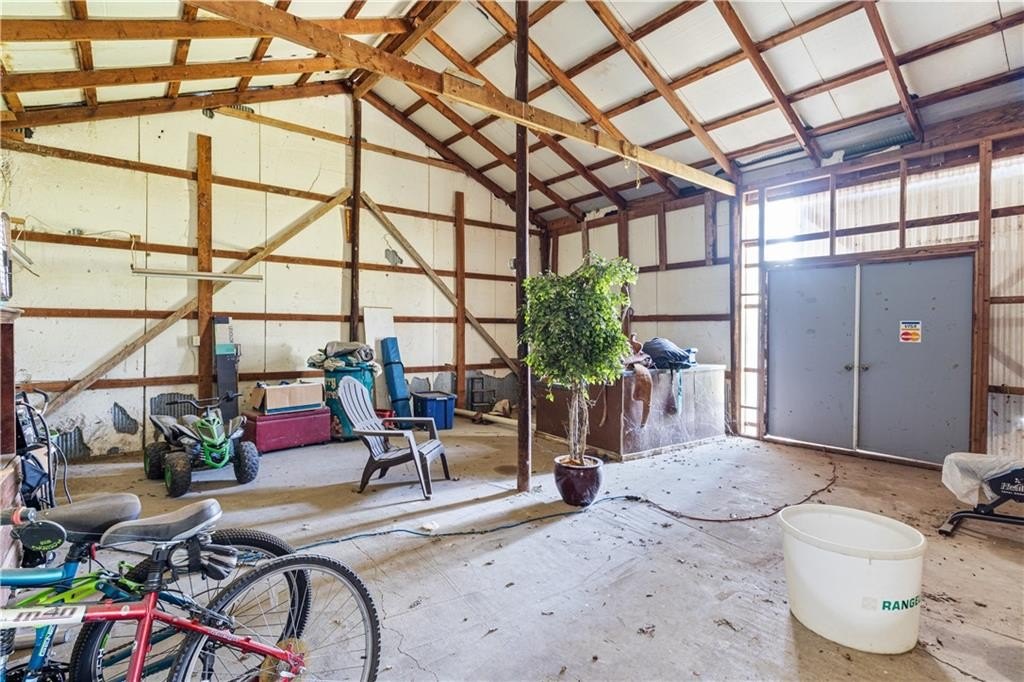 Siloam Springs, Arkansas, 72761, United States, 3 Bedrooms Bedrooms, ,4 BathroomsBathrooms,Residential,For Sale,1981853