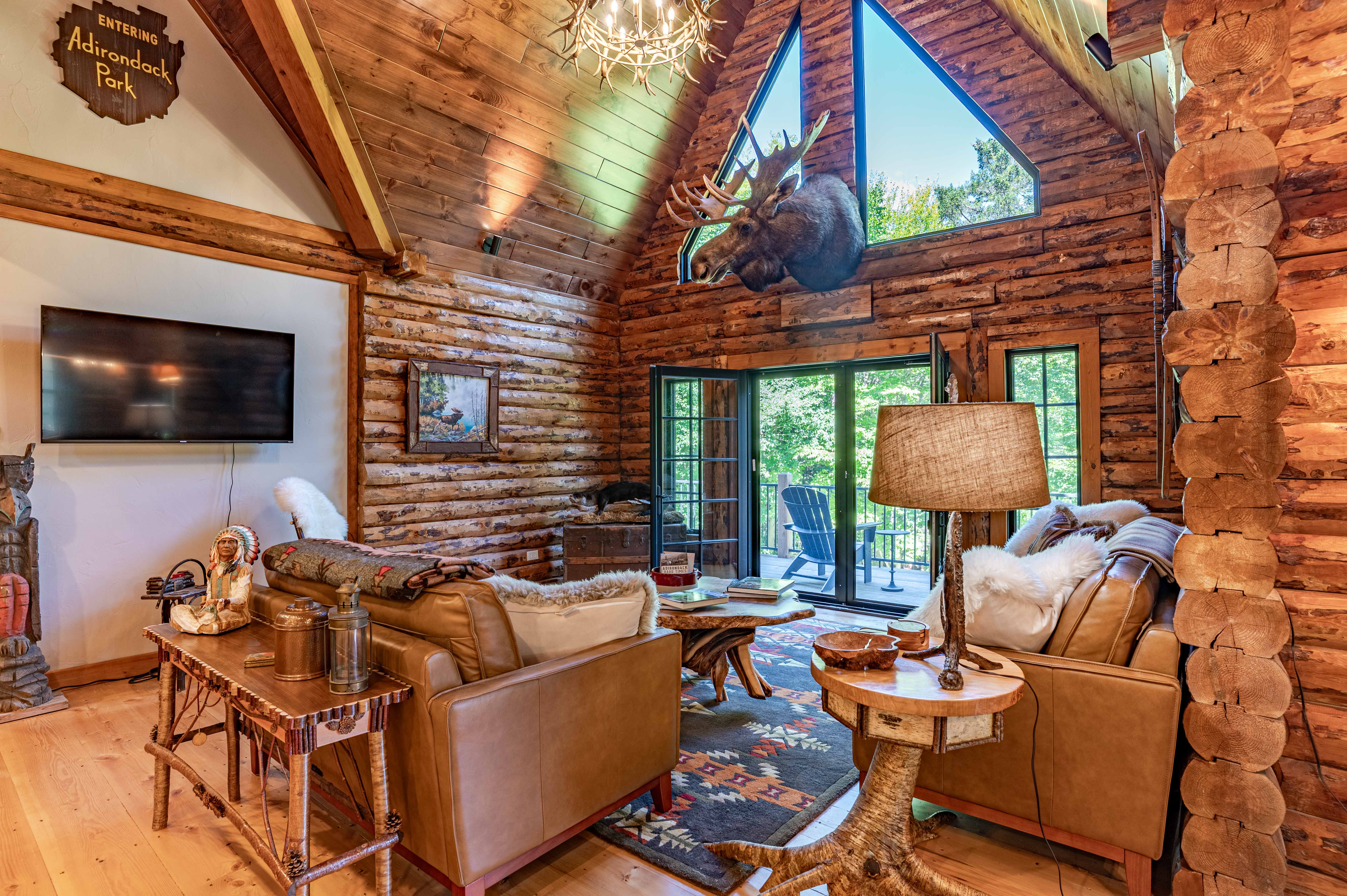  Log Cabin with Flair - 物件實景