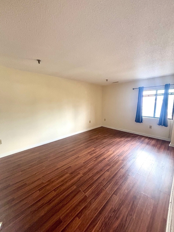 Medford, Massachusetts, 02155, United States, 2 Bedrooms Bedrooms, ,2 BathroomsBathrooms,Residential,For Sale,1981545