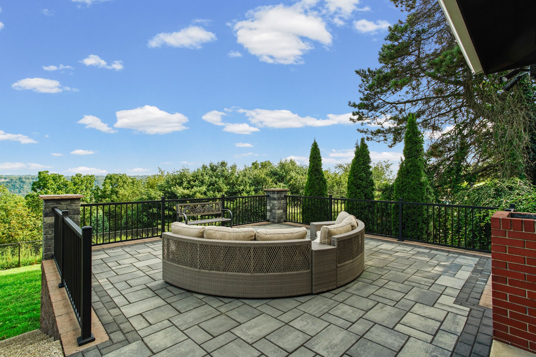  269 Garvinhurst Drive, Beaver, PA 15009 - 物件實景