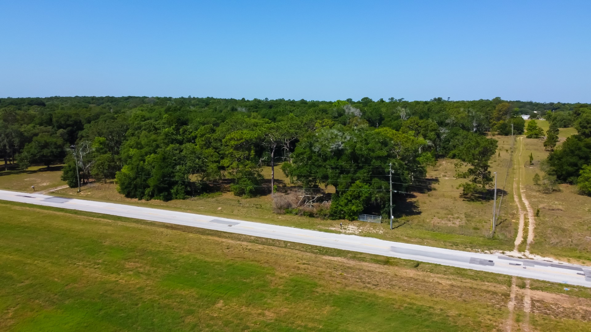 Brooksville, Florida, 34602, United States, 2 Bedrooms Bedrooms, ,1 BathroomBathrooms,Residential,For Sale,1914211
