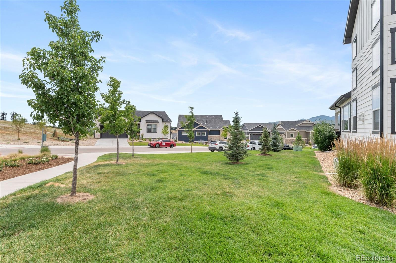 Littleton, Colorado, 80127, United States, 6 Bedrooms Bedrooms, ,2 BathroomsBathrooms,Residential,For Sale,1941297