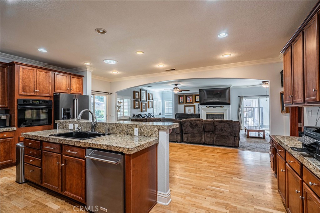 LAKE ELSINORE, California, 92530, United States, 5 Bedrooms Bedrooms, ,3 BathroomsBathrooms,Residential,For Sale,1828180